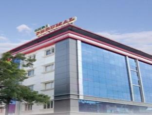 Shri Perumal Inn Pondicherry Eksteriør bilde